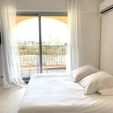 Apartment La Fleur Immortelle *