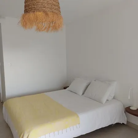 Apartment La Fleur Immortelle *
